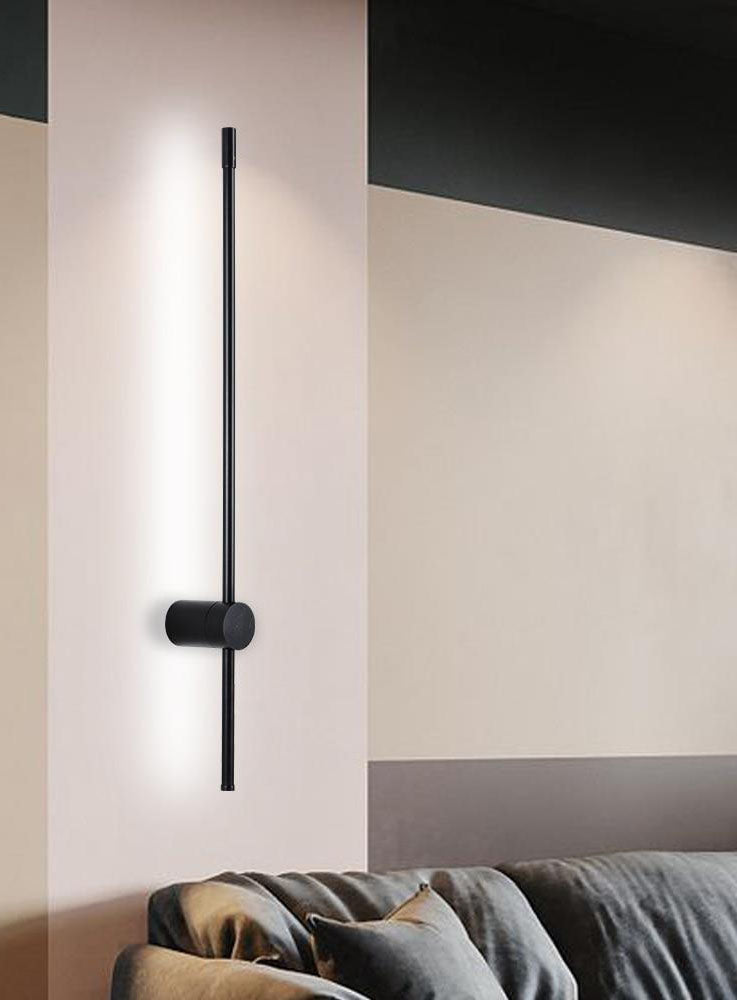 Needle of Light Wall Lamp